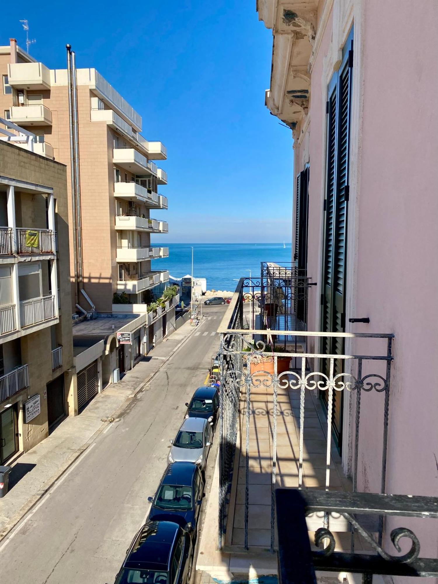 La Cementina Sul Mare Apartman Bari Kültér fotó